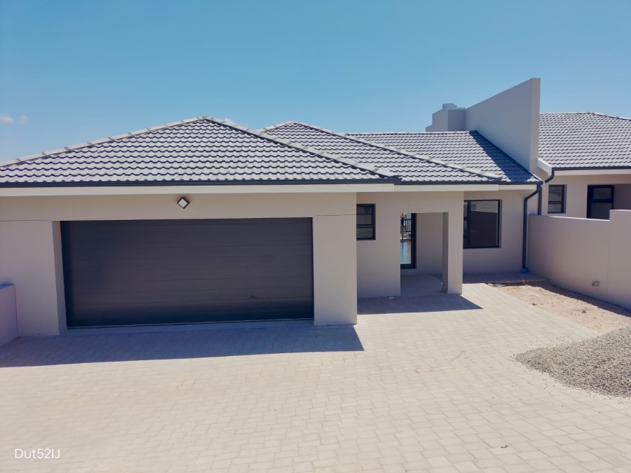 3 Bedroom Property for Sale in Fraaiuitsig Western Cape